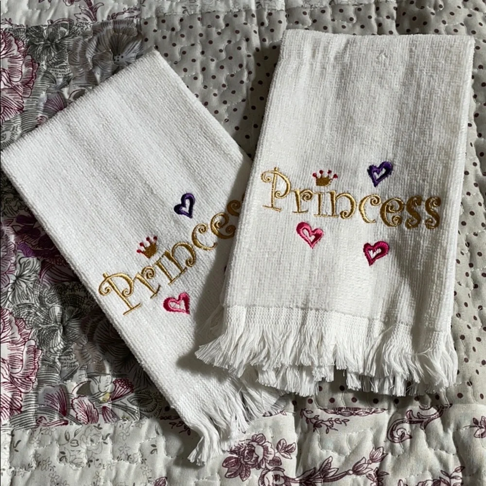 Princess Hand Towels (2)